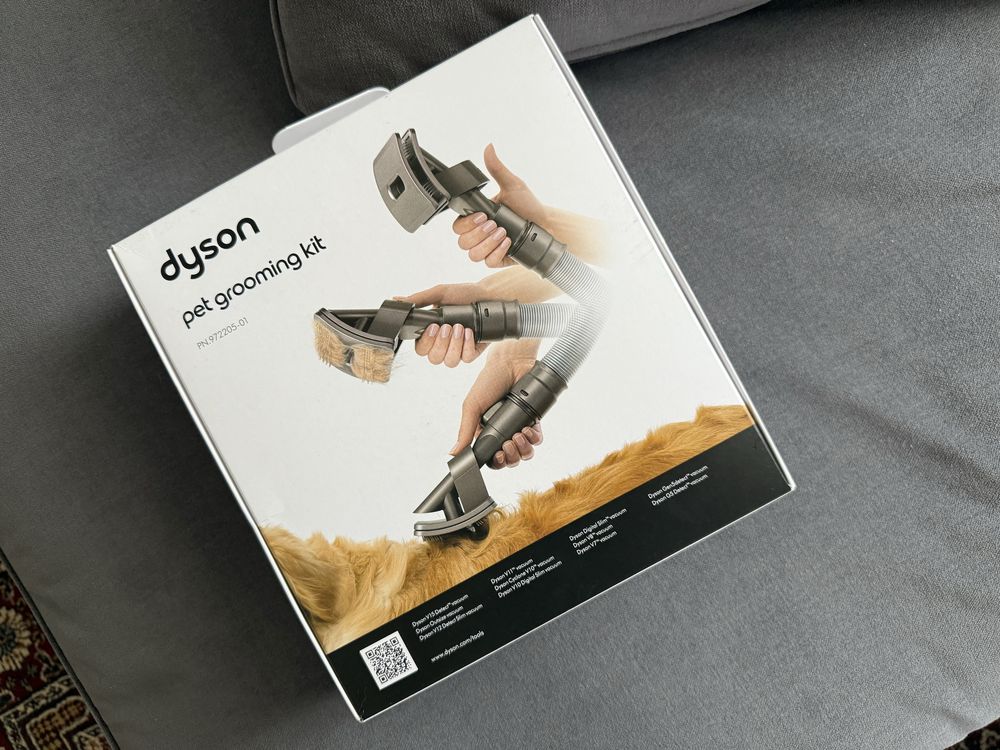 Dyson grooming set