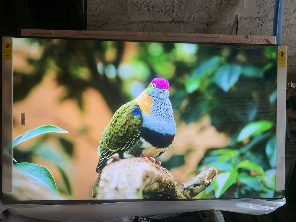 Телевізор hisense 65A6N
