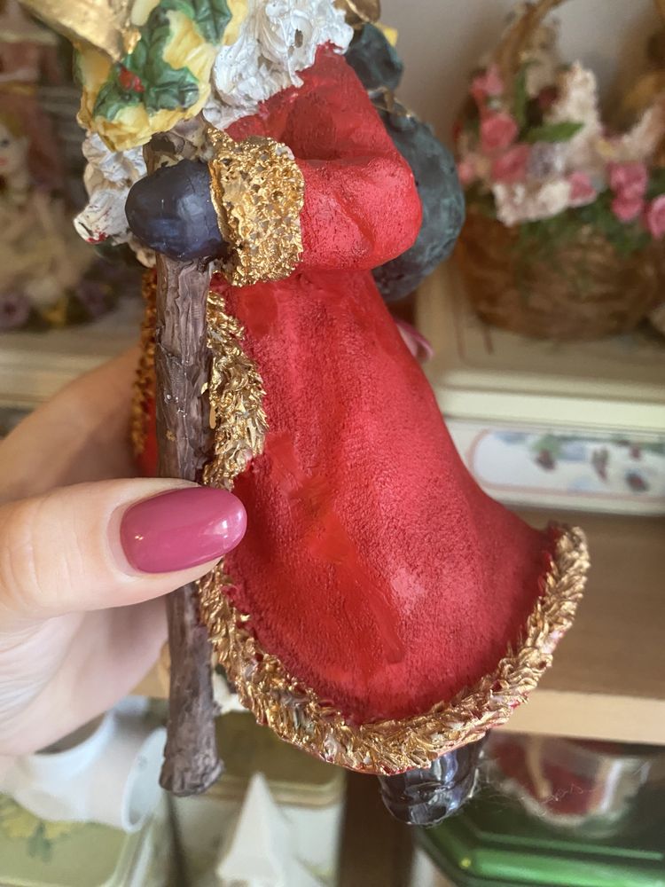 Zestaw figurek Mikołaje z laskami ceramiczne