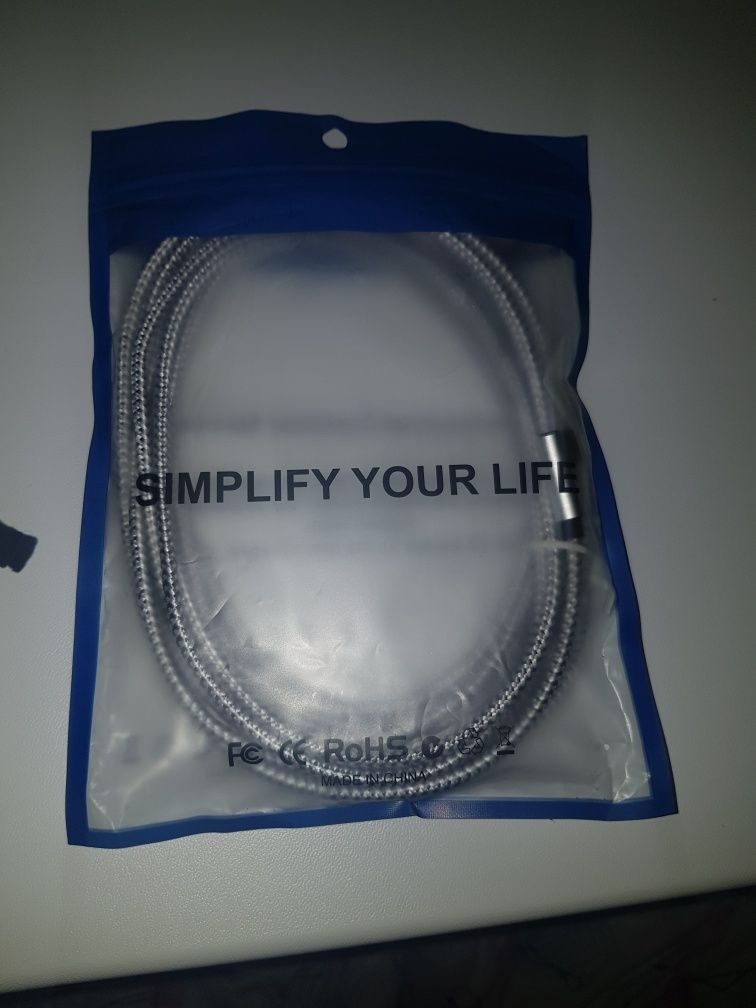 Kabel usb do iPhone długość 5 m kształt L