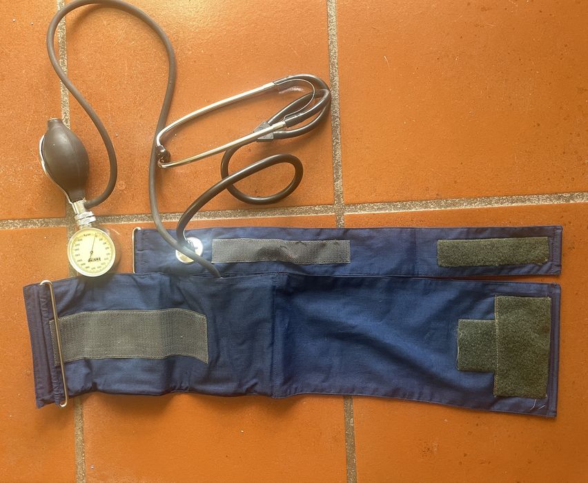 Aparelho medidor de tensao arterial