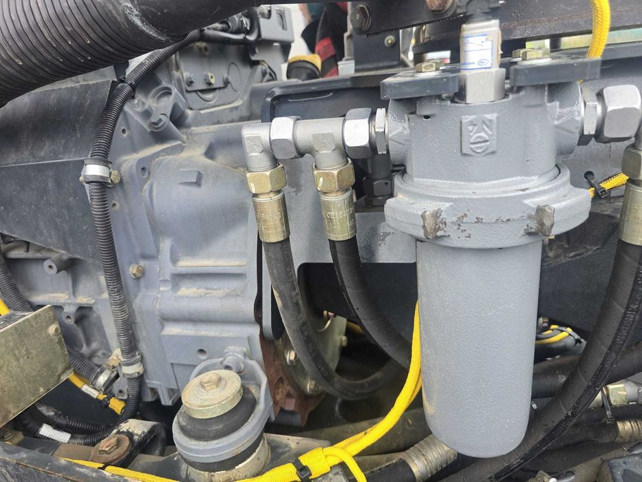 Walec drogowy BOMAG BW 213