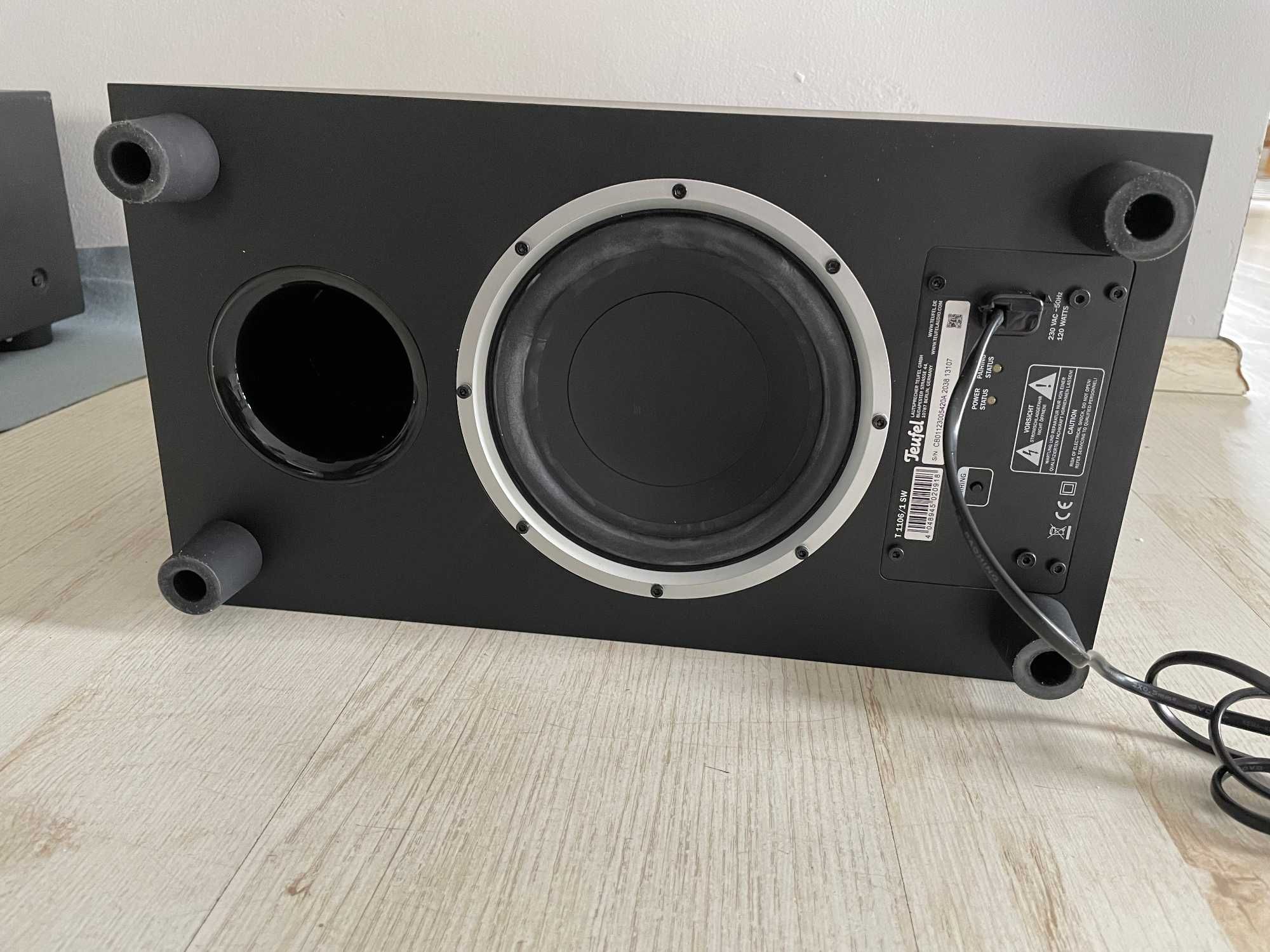 ŚWIETNY STAN subwoofer aktywny Teufel T 1106/1 SW