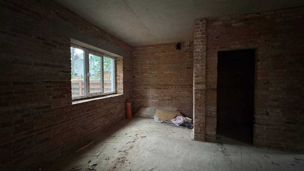 Дуплекс 120 м² із терасою та паркомісцем у затишній частині Бучі