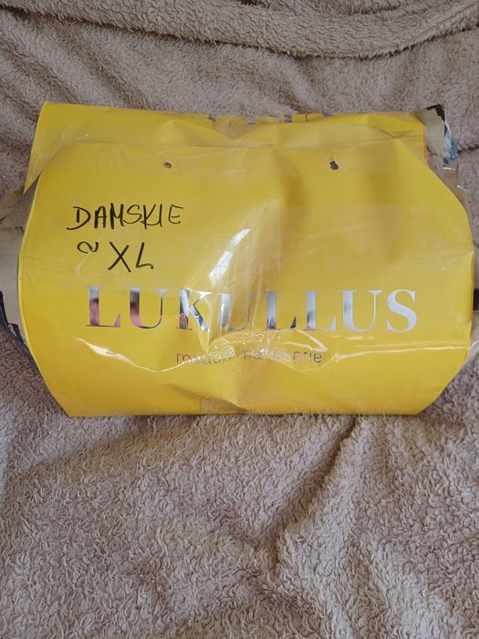 Damskie ubrania XL