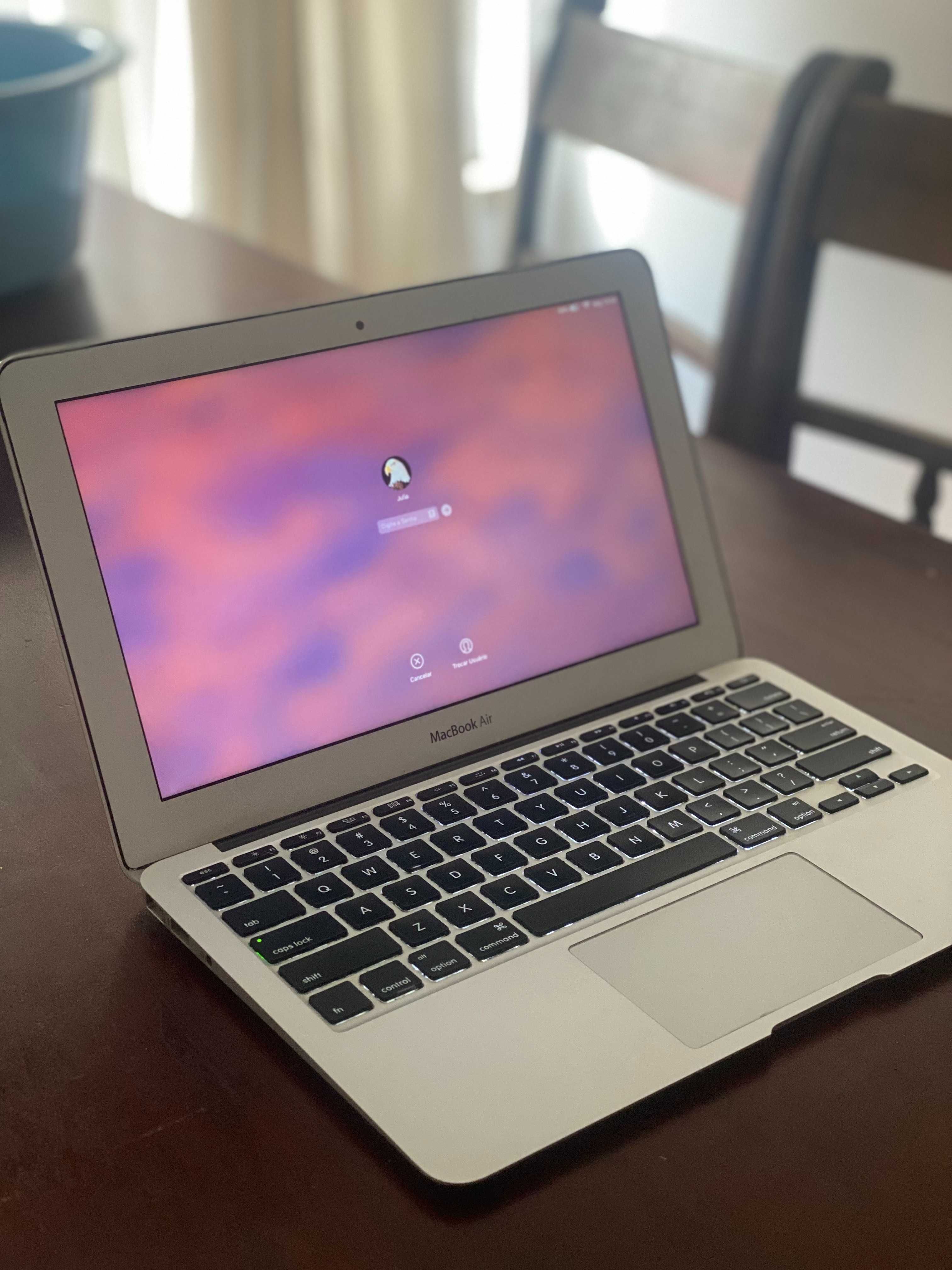 MacBook Air 2011