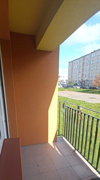 Wynajmę mieszkanie w Łomży przy ul. Polowej, dwa pokoje, w centrum.