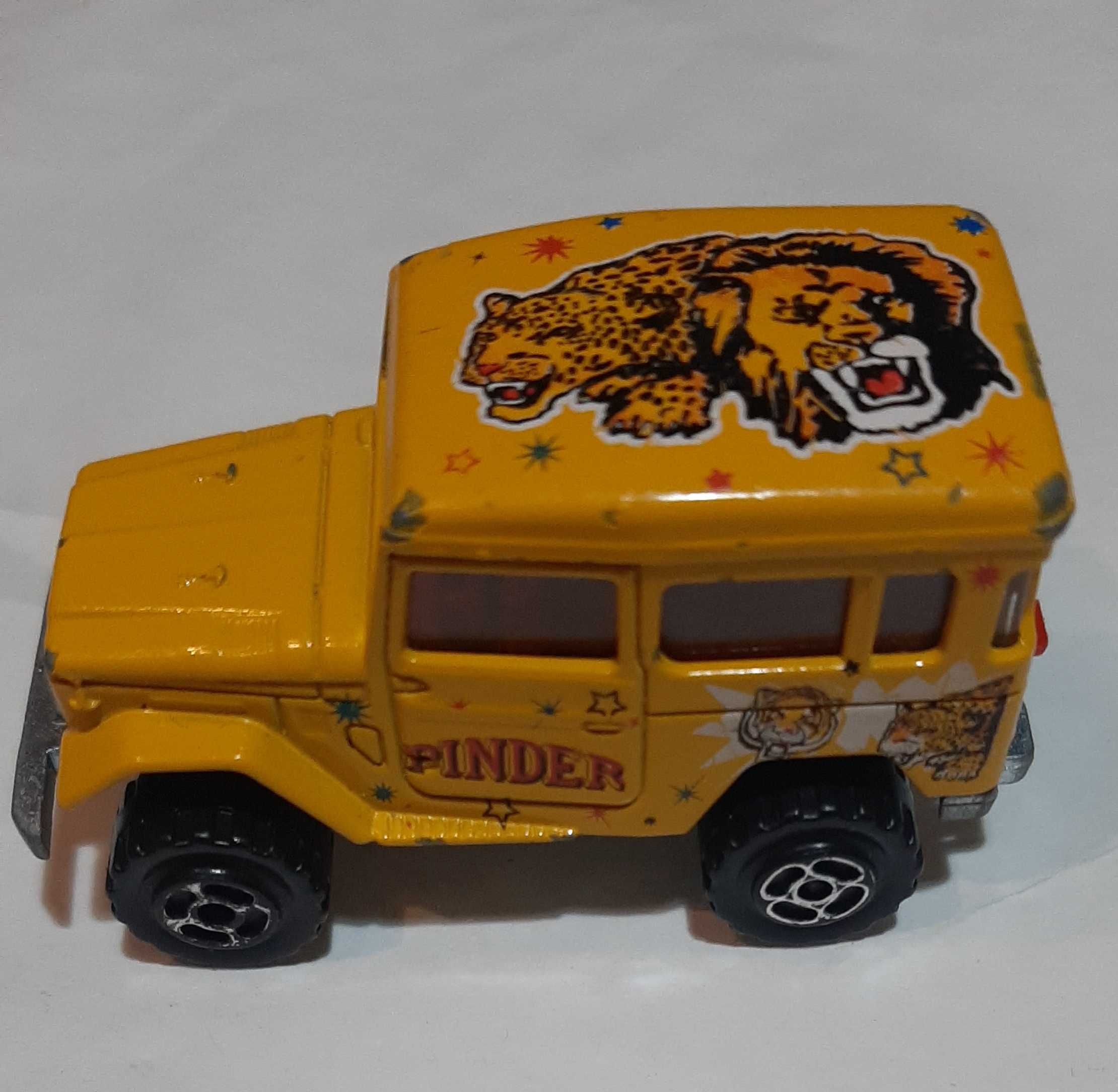 Miniatura antiga Majorette Toyota Land Cruiser