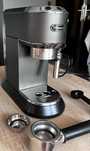 Ekspres kolbowy firmy DeLonghi