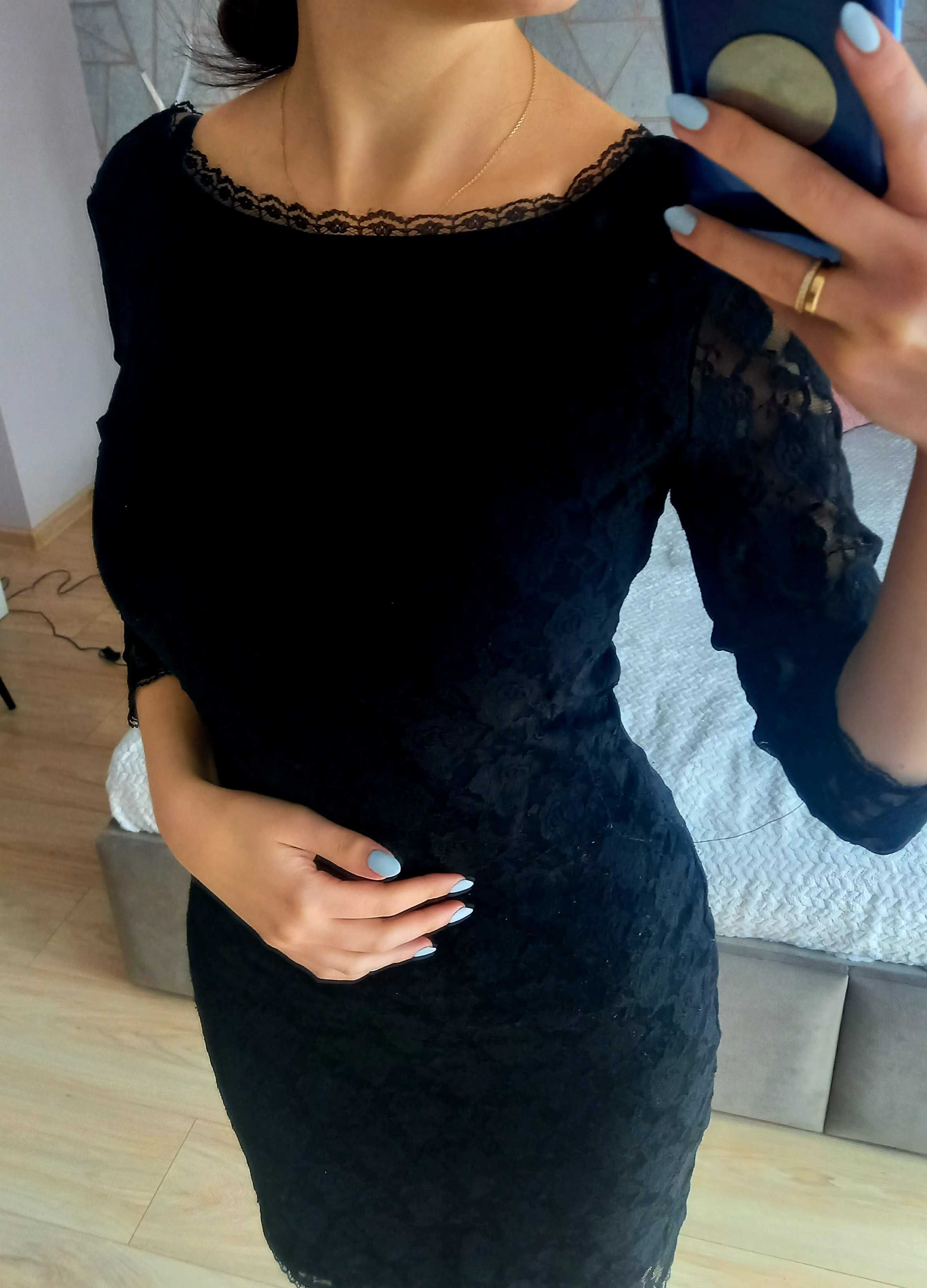 Sukienka koronkowa 36 S mała czarna z odkrytymi plecami elegancka mini