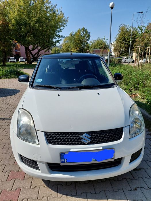 Suzuki Swift 1,3 Benzyna, 2009 r., właściciel niepalący
