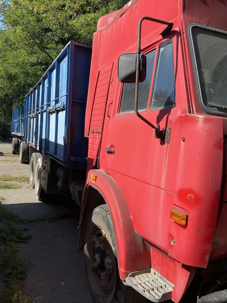 Продам Камаз с Прецепом