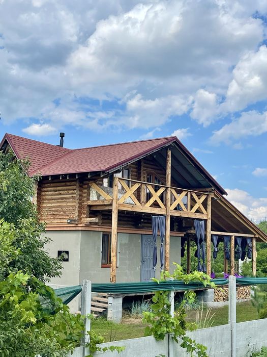 Сдам дом Shalet посуточно с камином иКарпатский Чан метро Студенческая