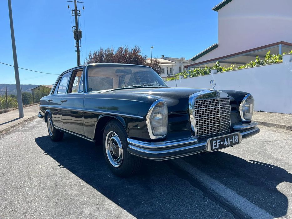 Mercedes-Benz 280