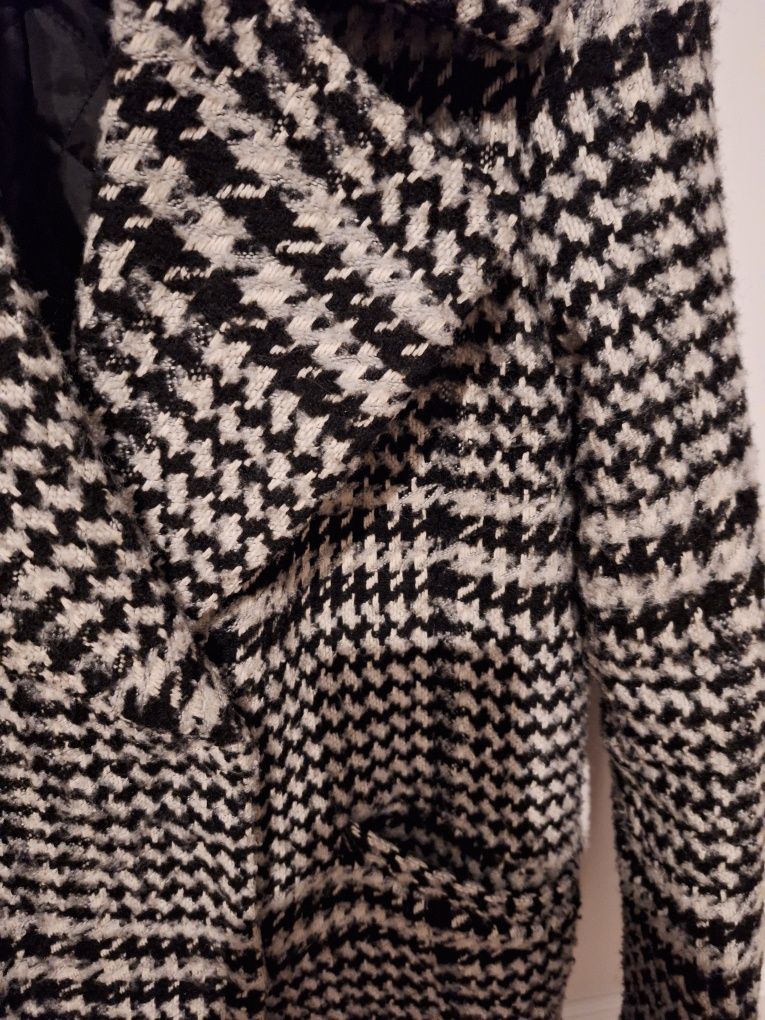 Płaszcz zimowy damski Reserved r. 38