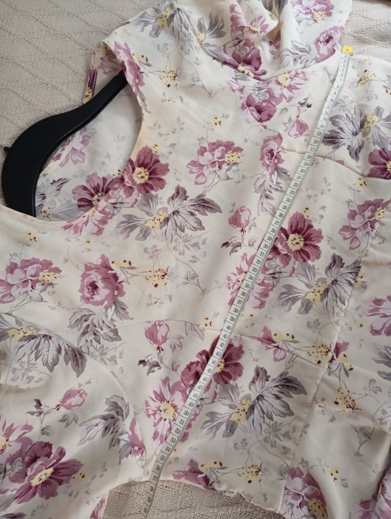 Efektowna długa sukienka XL-4XL maxi z Francji ecru w purpurowe kwiaty