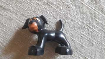 Lego Duplo 5678 Минифигурка Черная собака Щенок ротвейлера