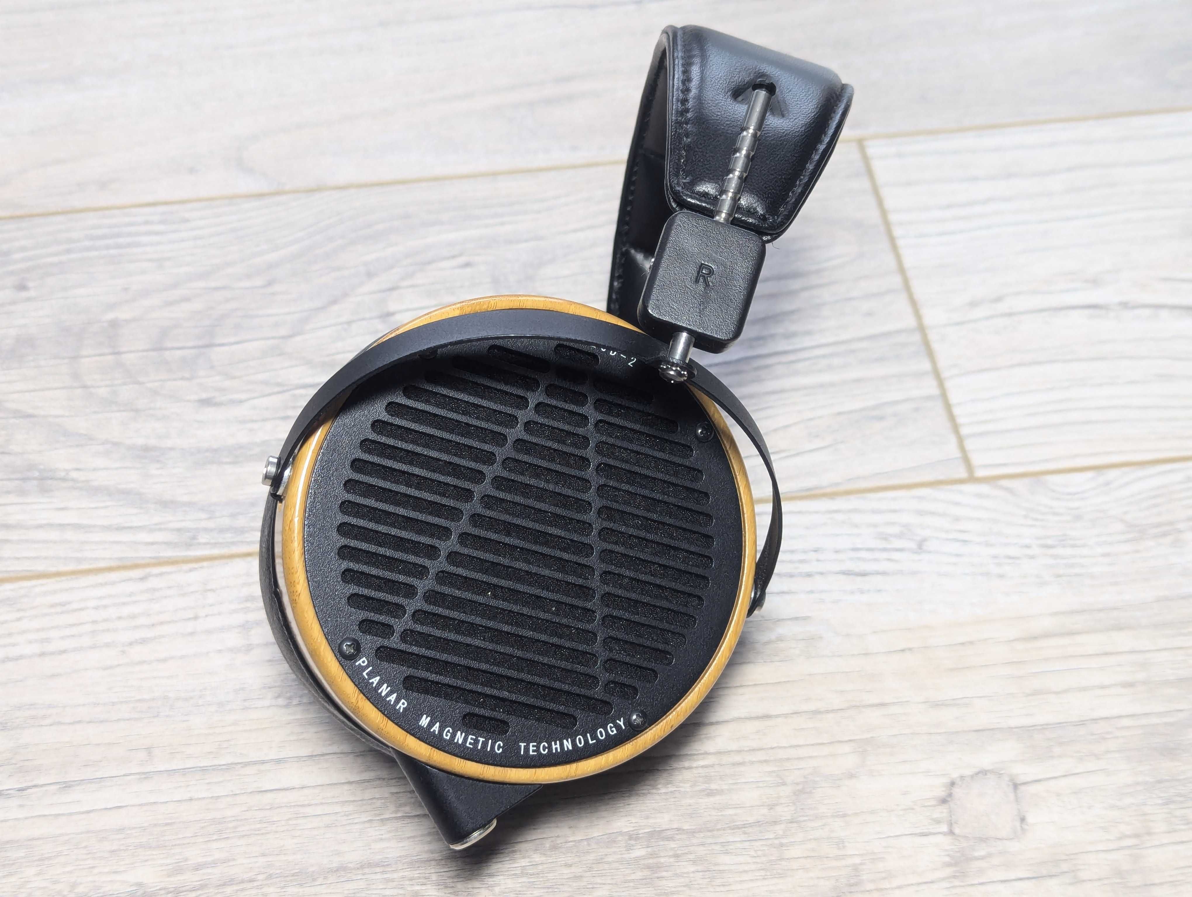 Audeze LCD-2 Bamboo Fazor