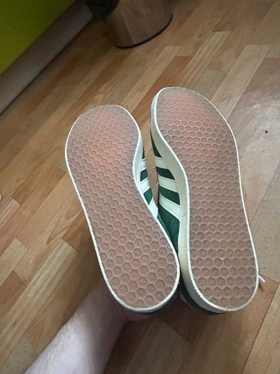 Кросівки adidas gaselle green GY7338