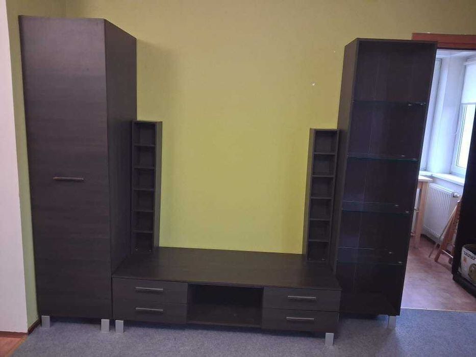 zestaw mebli pokojowych