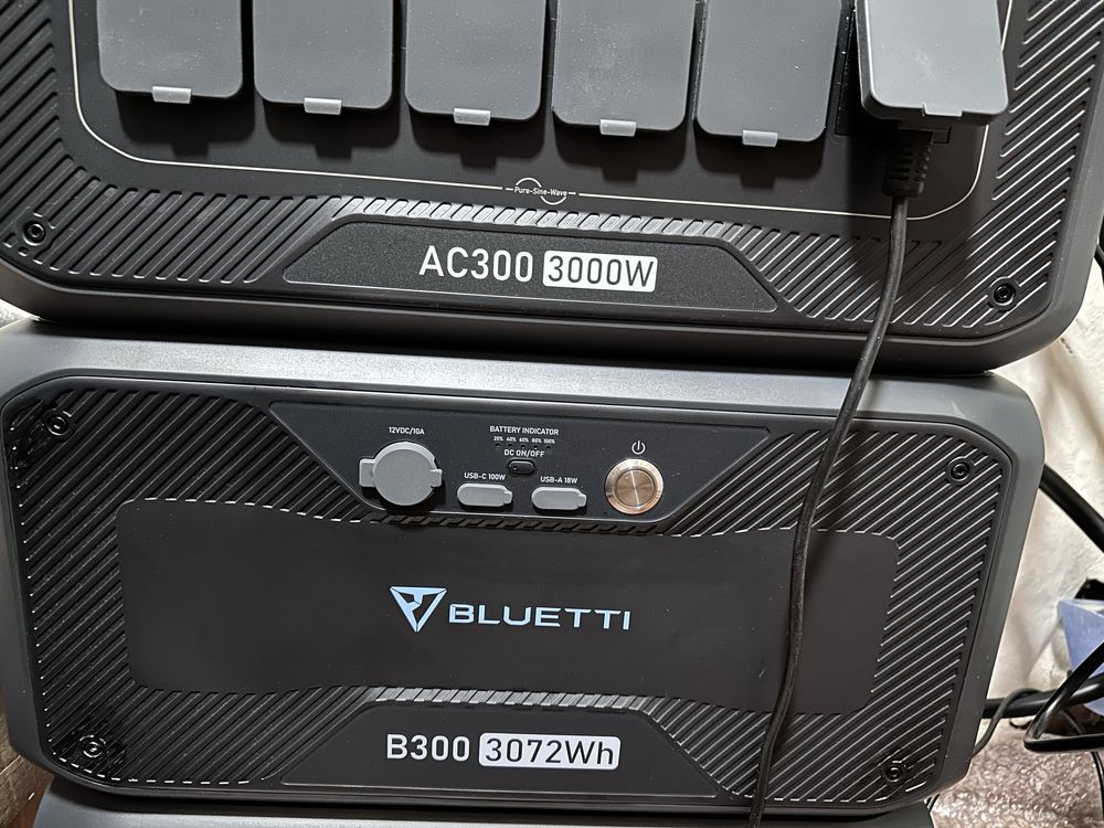 Зарядная станция Bluetti AC300+B300