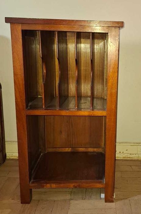 Pequeno e elegante móvel