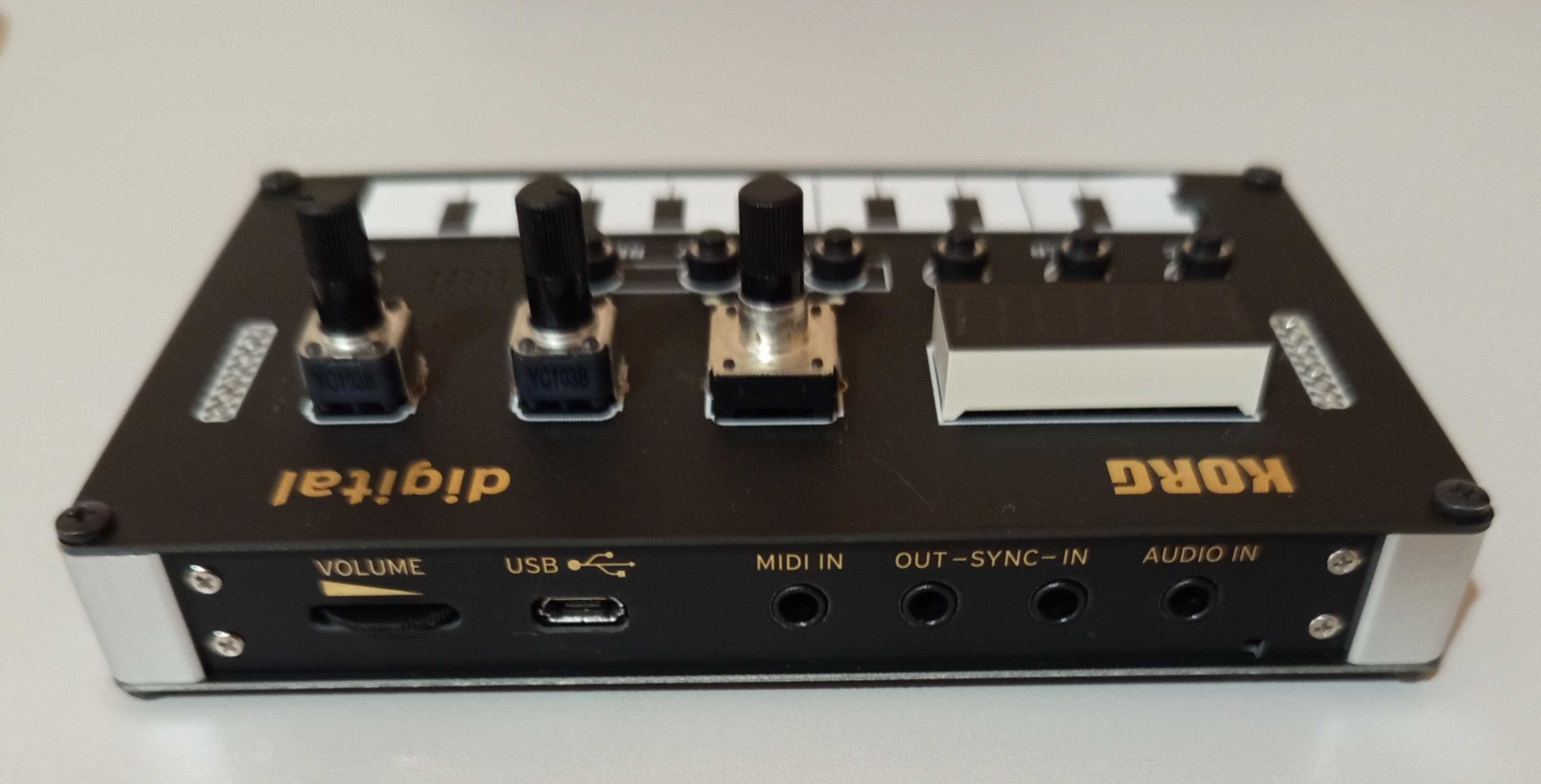 Sintetizador Korg NTS-1
