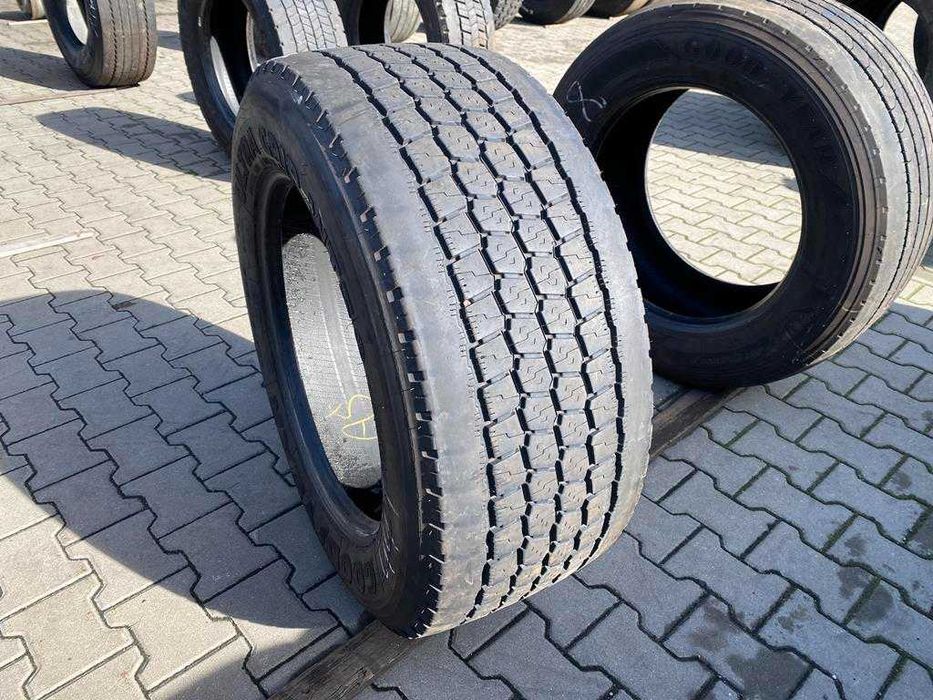 Opona ciężarowa prowadząca 355/50R22.5 GOODYEAR ULTRA GRIP WTS / 8-9mm