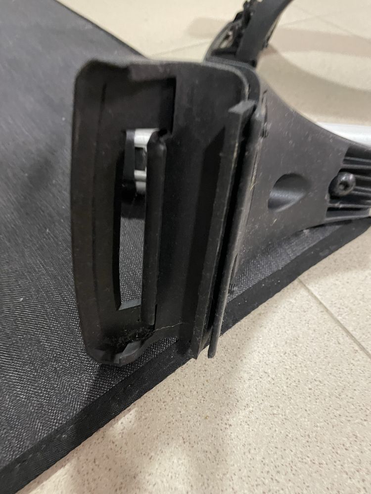 Barras de tejadilho + acessorios de fixação