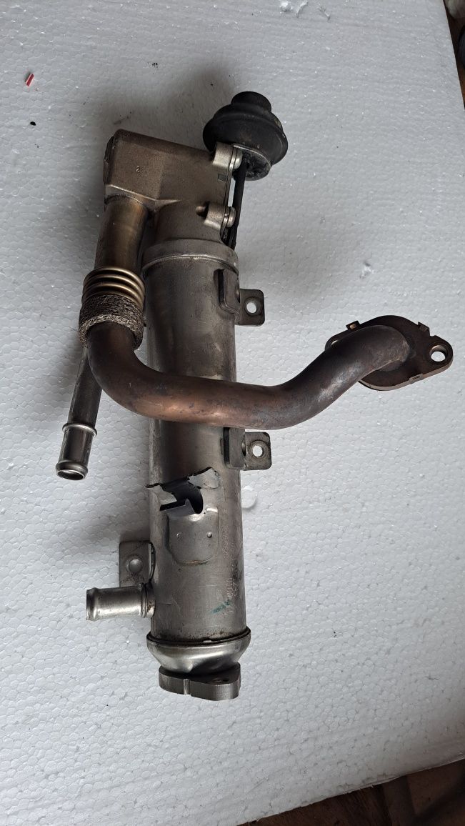 Chłodnica spalin Egr Audi A4 B8 2.0 tdi Cag