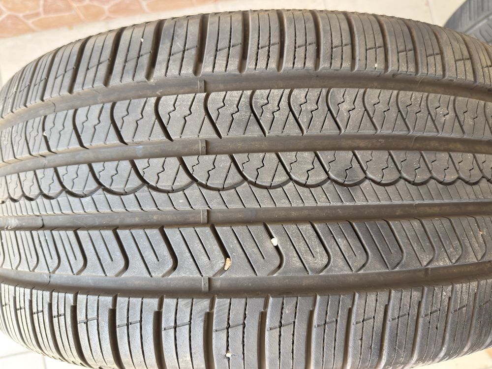 Шини Pirelli 275/45 R20