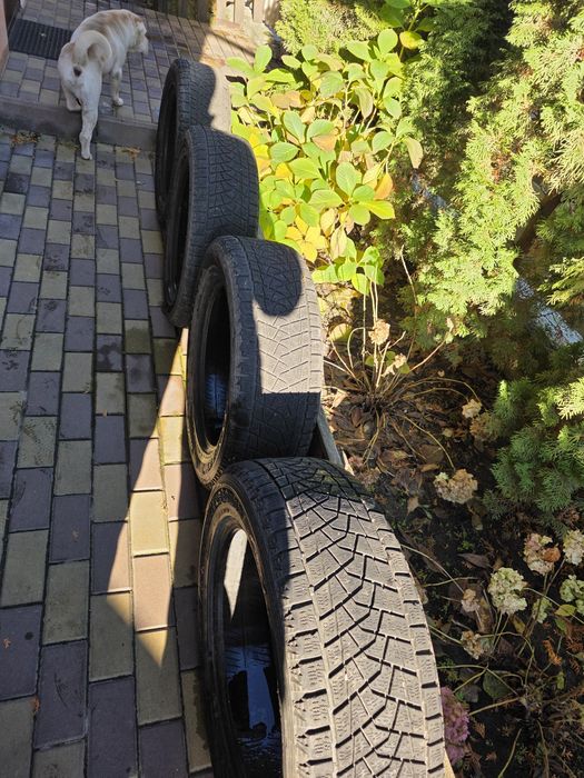 235 / 60 / R18 Bridgestone