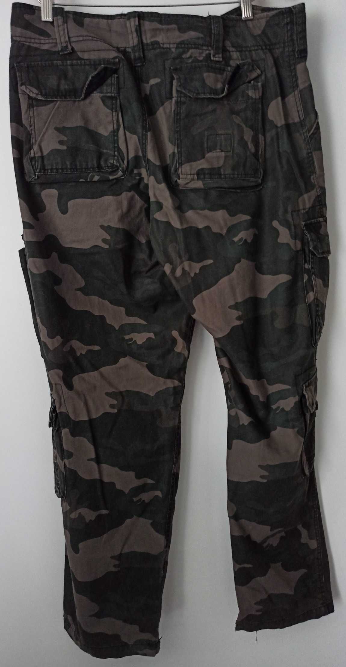 Spodnie bojówki Surplus Airborne Slimmy (czarne moro), XL.