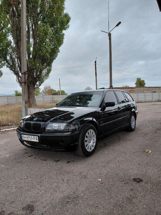 BMW 320d 2.0d 2000год