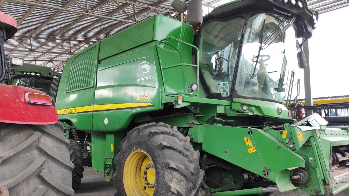 Комбайн John Deere W660 2015 року