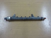 AUDI VW SEAT 1,6 TDI CAY listwa wtryskowa czujnik 03L130764A