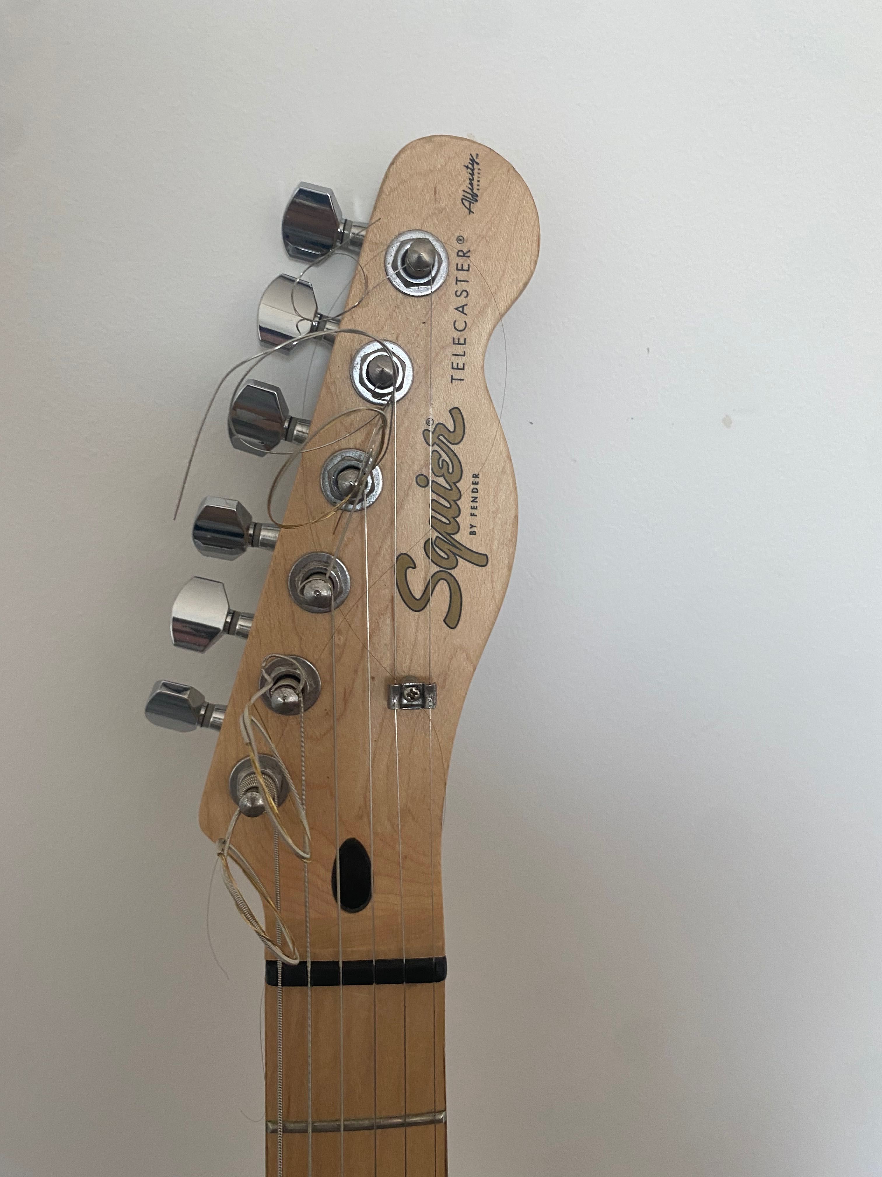 Squier Affinity Tele z modyfikacjami