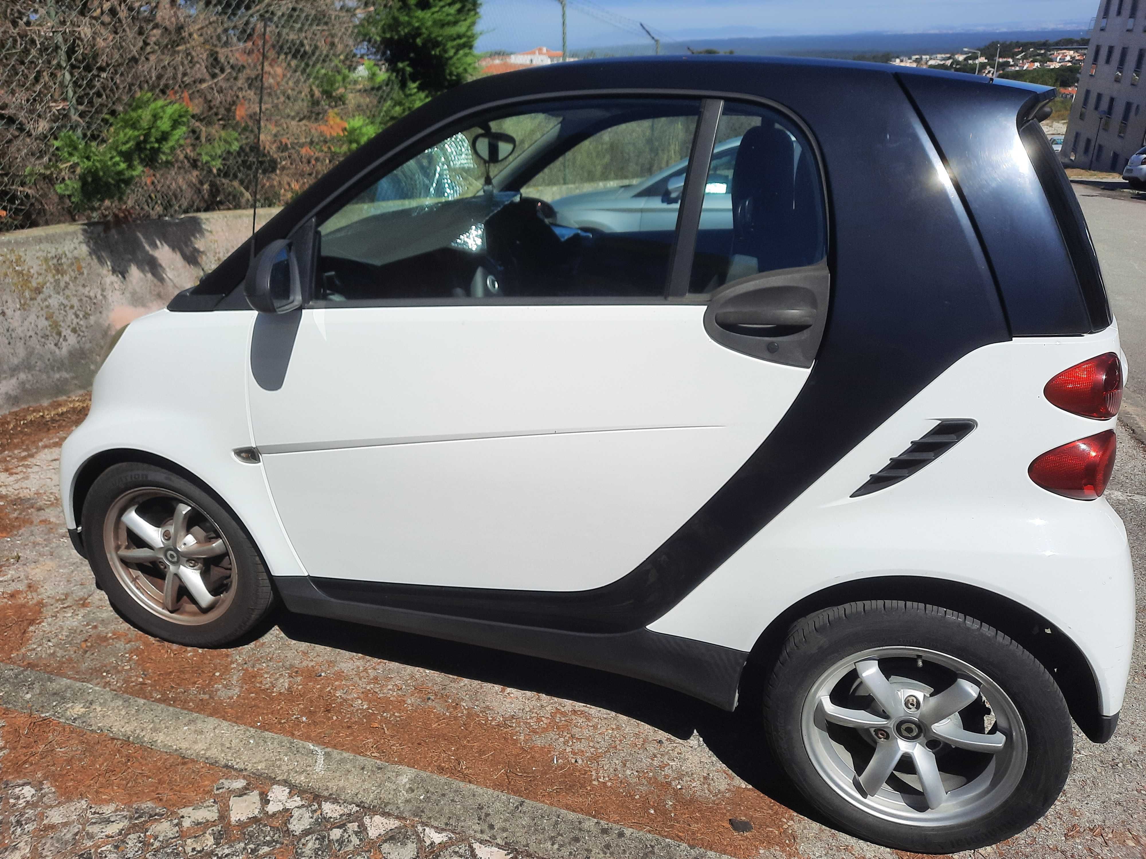 Smart em bom estado.