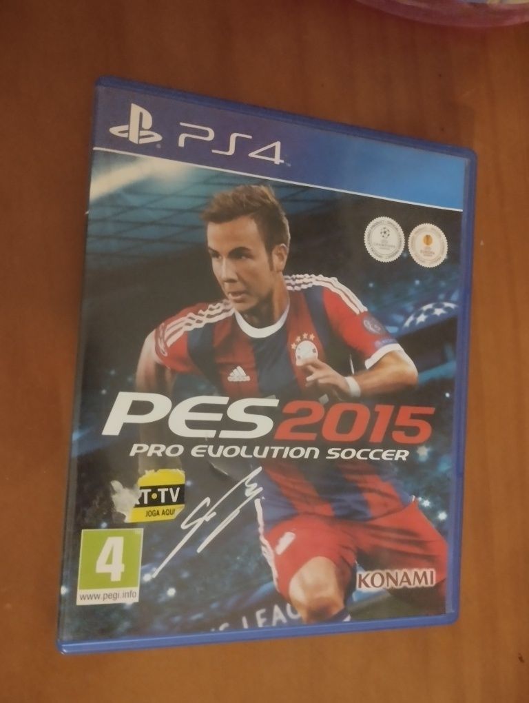 PlayStation 4 500GB c/ comando s/ fio