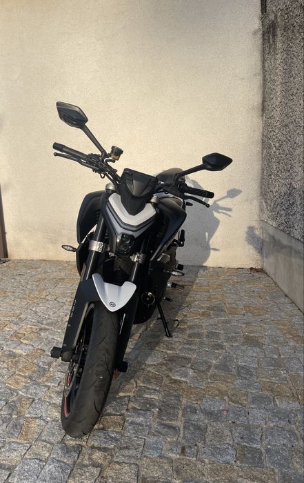 CF Moto 450nk com 1400kms