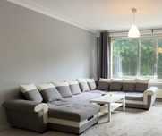 Szaro biala rozkladana sofa