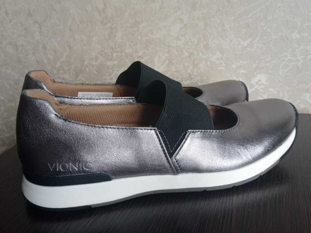 Фирменные спортивные туфли, балетки, мокасины.	Vionic 37-38 р.