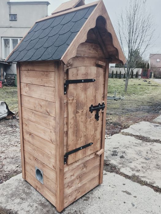 Wędzarnia drewniana.Podwójne ściany, komora olchowa..