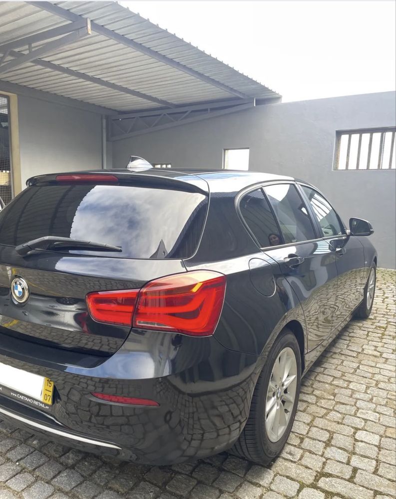 BMW 116 d Efficient Dynamics - Line Urban