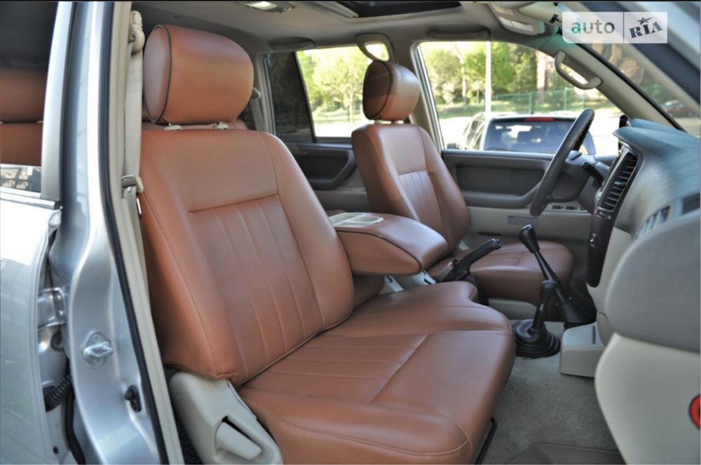 Toyota Land Cruiser 105