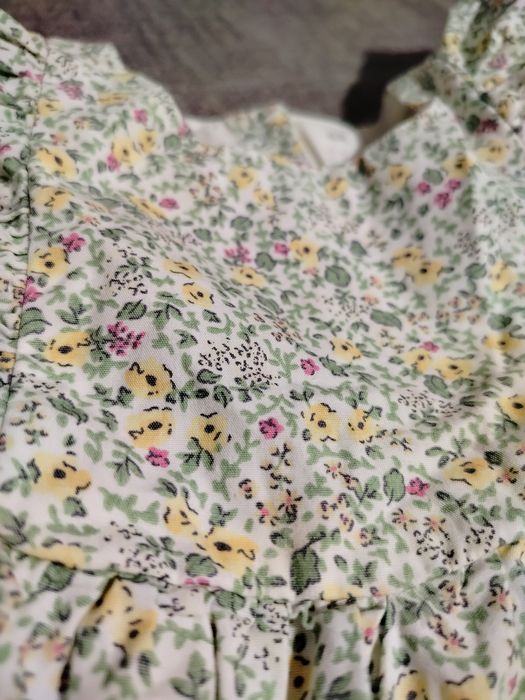 Sukienka niemowlęca r.68