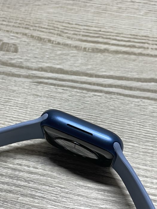 Apple Watch Series 7 41 мм gps 32gb