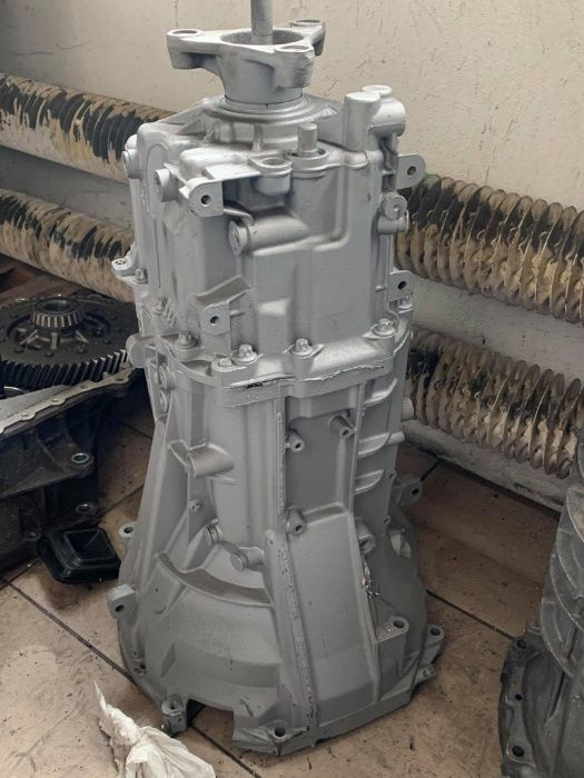 skrzynia biegów ford transit 2,2 tył napęd 6 biegowa