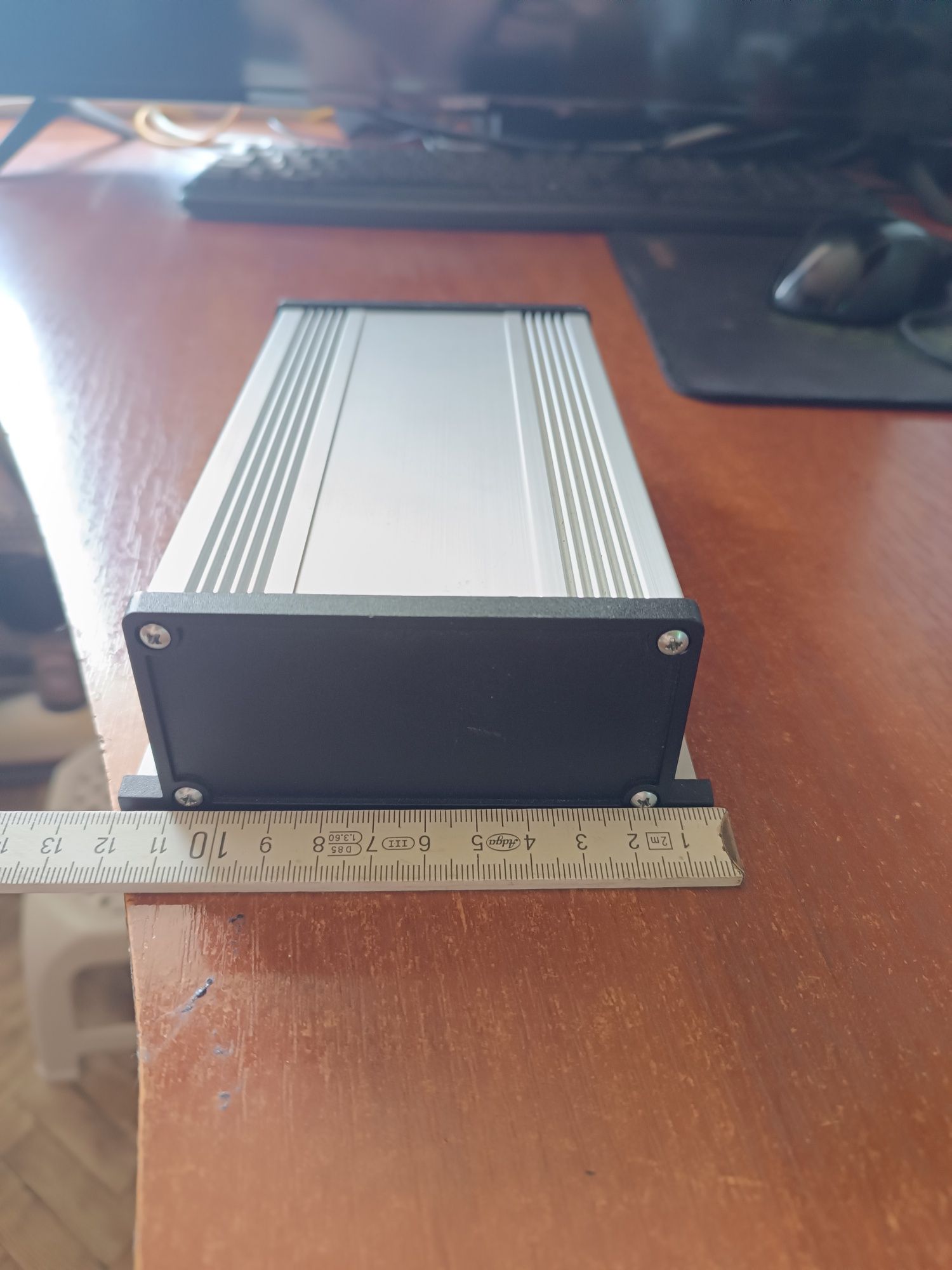 Корпус UNI-S-BOX-170-01BL