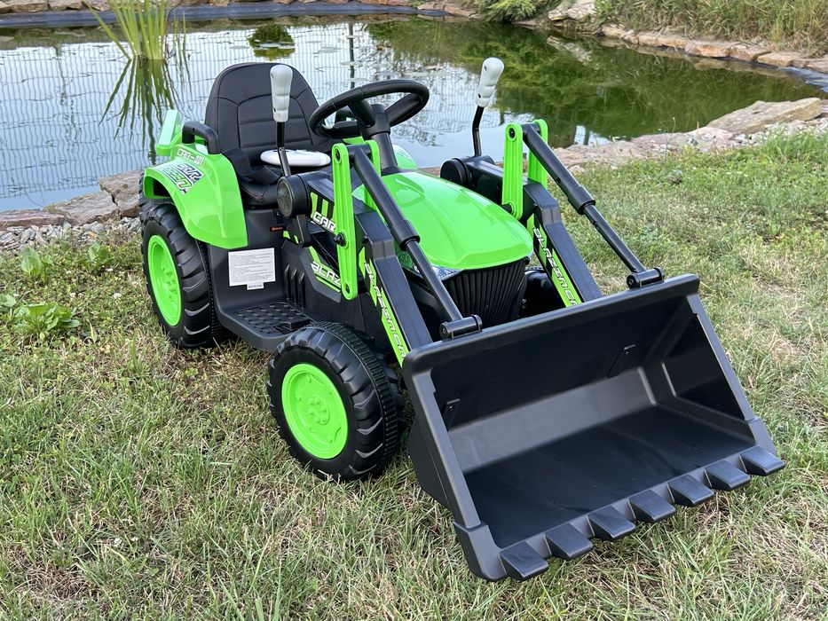 Traktor na akumulator z przyczepą ŁYŻKA 2X45 WATT Zielony